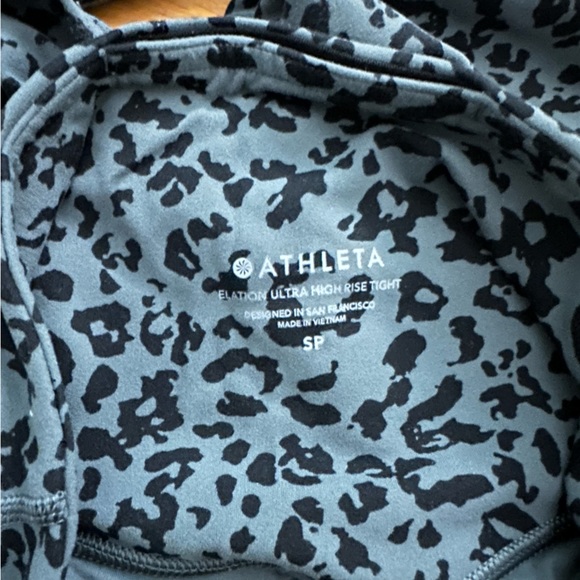 Athleta Leopard Elation Ultra High Rise Tight - Picture 5 of 5